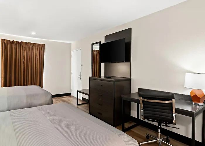 Quality Inn & Suites Dumas